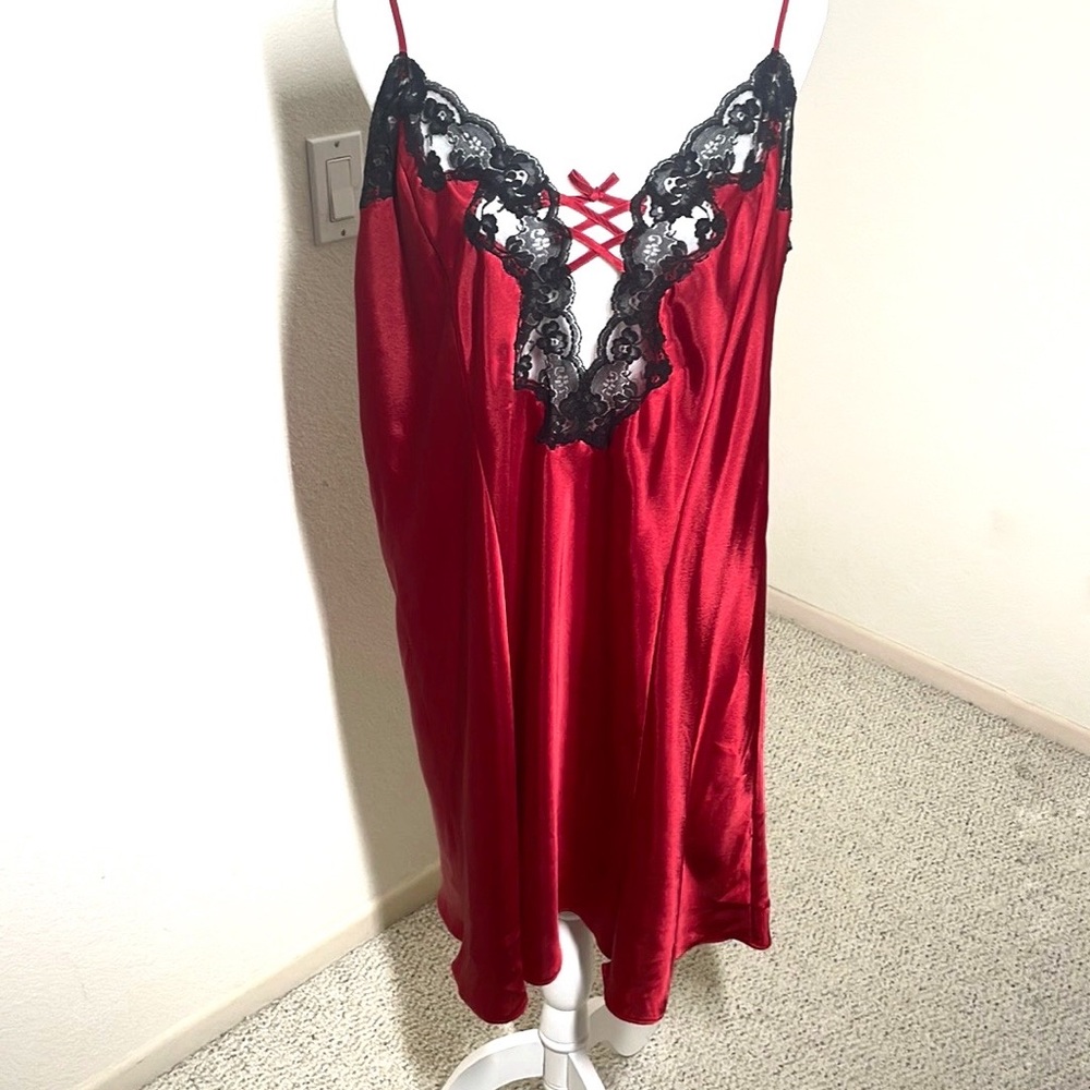 Fredricks of Hollywood Chemise